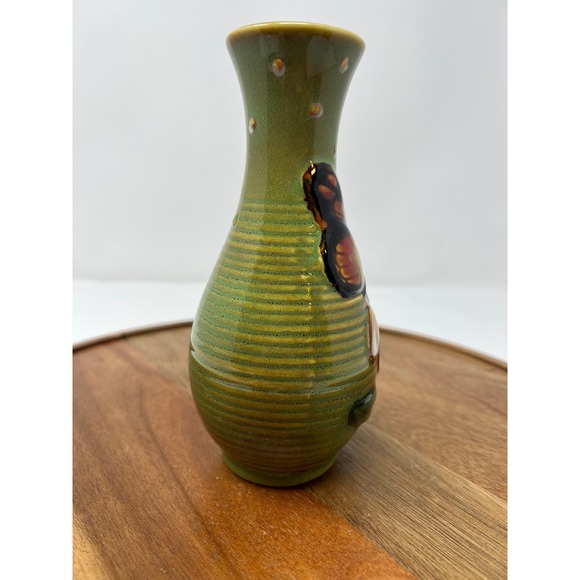 Green Ceramic Butterfly Flower Bud Vase Tabletop Accent Decor - Picture 5 of 9